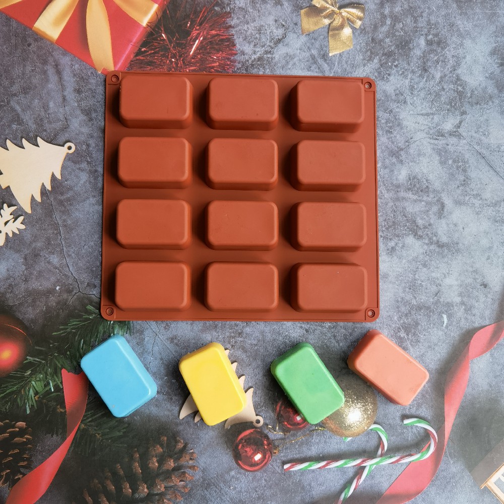 12 Cavity Square Silicone Soap - Candle Supplies Tins recensie en prijs
